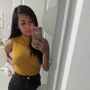 Meet your Posher, Kelly